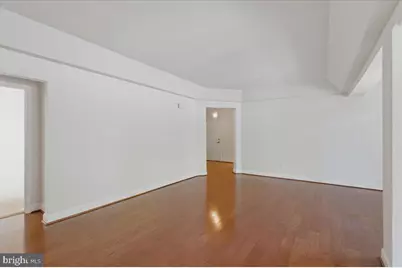 9204 Charleston Drive #207, Manassas, VA 20110 - Photo 4