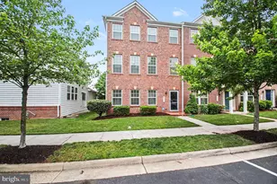 9967 Leander Ln, Manassas, VA 20110 - Photo 2