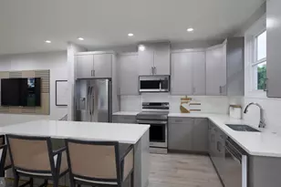 9659 Grant Ave, Manassas, VA 20110 - Photo 4