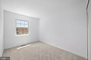 8387 Woodline Ct, Manassas, VA 20110 - Photo 14