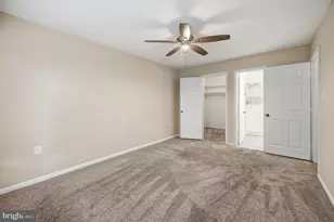 8909 Sugarwood Ln, Manassas, VA 20110 - Photo 14