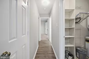 8909 Sugarwood Ln, Manassas, VA 20110 - Photo 12