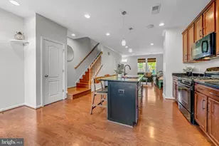 8924 Center St, Manassas, VA 20110 - Photo 14