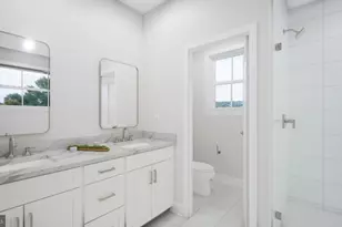 1 Dogwood Dr, Manassas, VA 20110 - Photo 18