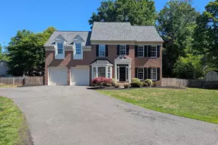 10125 S Grant Ave, Manassas, VA 20110 - Photo 2