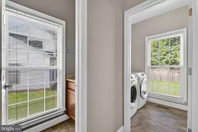 9516 Oakenshaw Drive, Manassas, VA 20110 - Photo 32