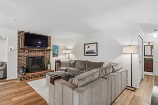 9954 Mallow St, Manassas, VA 20110 - Photo 4
