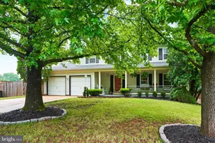 8944 Vicksburg Ln, Manassas, VA 20110 - Photo 2
