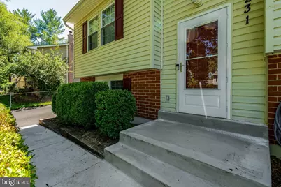 9231 Landgreen Street, Manassas, VA 20110 - Photo 4