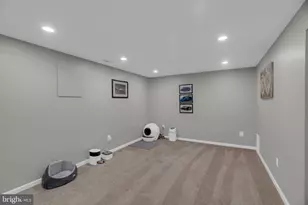 8683 Point of Woods Dr, Manassas, VA 20110 - Photo 40