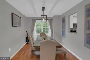 8683 Point of Woods Dr, Manassas, VA 20110 - Photo 12