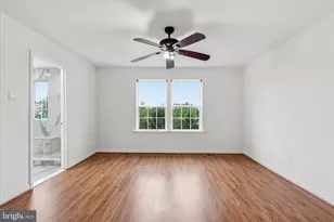 10215 Fountain Cir, Manassas, VA 20110 - Photo 8