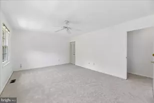 8746 Country Ln, Manassas, VA 20110 - Photo 24