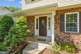 8746 Country Ln, Manassas, VA 20110 - Photo 2