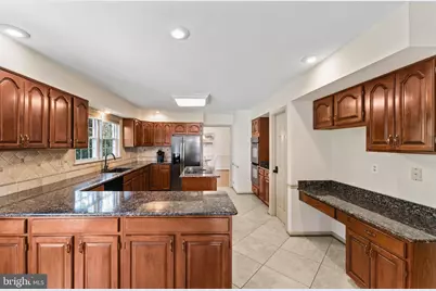 10197 Bens Way, Manassas, VA 20110 - Photo 12
