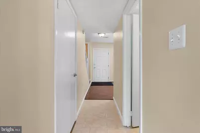 8987 McDowell Commons, Manassas, VA 20110 - Photo 22