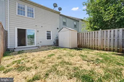 8987 McDowell Commons, Manassas, VA 20110 - Photo 36