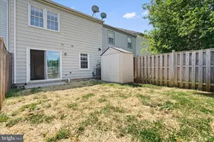 8987 McDowell Commons, Manassas, VA 20110 - Photo 36