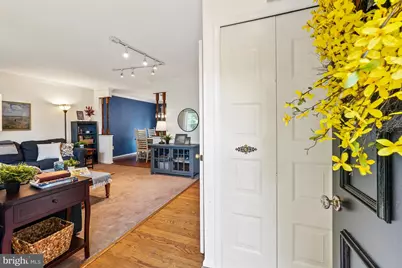 9203 Landgreen Street, Manassas, VA 20110 - Photo 2