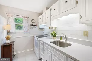 9203 Landgreen St, Manassas, VA 20110 - Photo 10