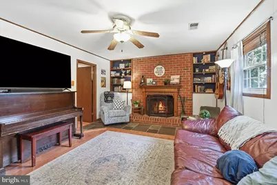 9203 Landgreen Street, Manassas, VA 20110 - Photo 18