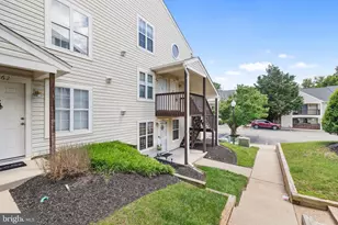 9393 Scarlet Oak Dr, Manassas, VA 20110 - Photo 2