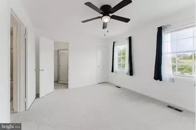 8696 Carlton Drive, Manassas, VA 20110 - Photo 22