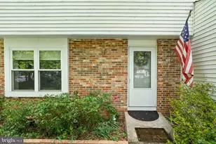 8196 Oakglen Rd, Manassas, VA 20110 - Photo 4