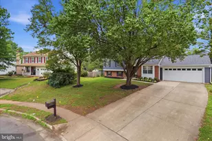 10323 Amberleigh Ct, Manassas, VA 20110 - Photo 4