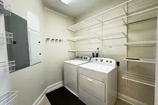 9204 Charleston Dr, Manassas, VA 20110 - Photo 16