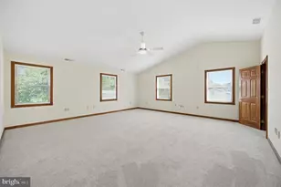 8905 Tudor Ln, Manassas, VA 20110 - Photo 20
