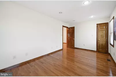 8905 Tudor Lane, Manassas, VA 20110 - Photo 18