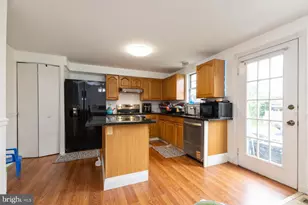 8449 Georgian Ct, Manassas, VA 20110 - Photo 6