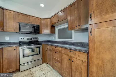 8593 Burlington Court, Manassas, VA 20110 - Photo 12