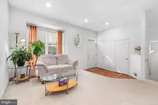 10278 Butternut Cir, Manassas, VA 20110 - Photo 4