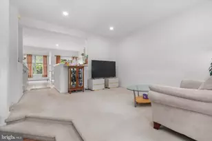 10278 Butternut Cir, Manassas, VA 20110 - Photo 6