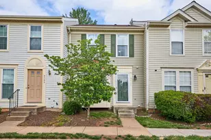 9711 Sassafras Ct, Manassas, VA 20110 - Photo 2