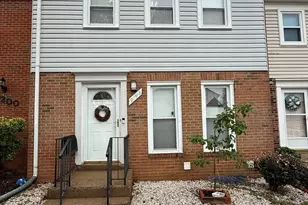 9198 Laurelwood Ct, Manassas, VA 20110 - Photo 1
