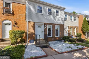 9198 Laurelwood Ct, Manassas, VA 20110 - Photo 2