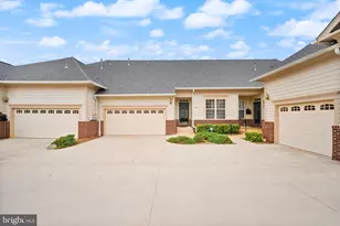 8297 Gaither St, Manassas, VA 20110 - Photo 4