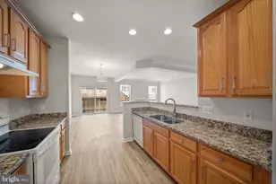 8297 Gaither St, Manassas, VA 20110 - Photo 20