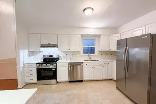 8947 Rosewood St, Manassas, VA 20110 - Photo 6
