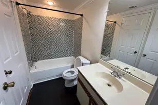 8383 Buttress Ln, Manassas, VA 20110 - Photo 10