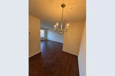 8383 Buttress Lane #102, Manassas, VA 20110 - Photo 6