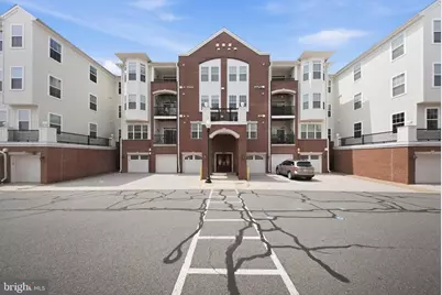 9202 Charleston Drive #402, Manassas, VA 20110 - Photo 1