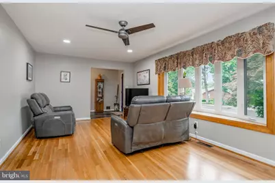 8905 Hazel Drive, Manassas, VA 20110 - Photo 24