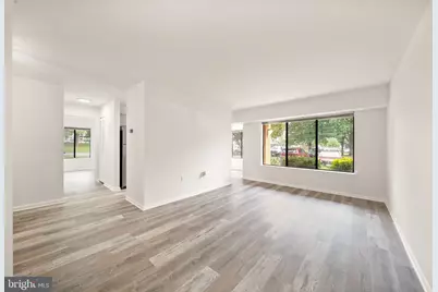 8463 Crozier Court #104, Manassas, VA 20110 - Photo 2