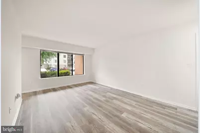 8463 Crozier Court #104, Manassas, VA 20110 - Photo 4