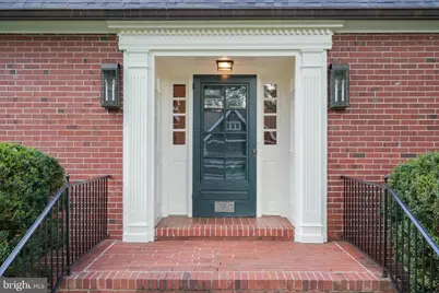 9305 Main Street, Manassas, VA 20110 - Photo 8