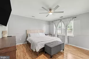 8853 Olde Mill Run Rd, Manassas, VA 20110 - Photo 10